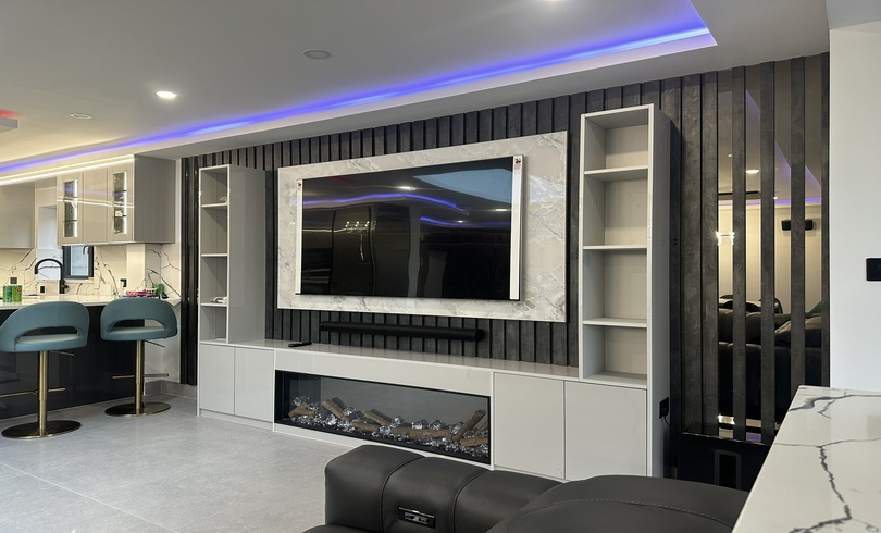 Media Unit & TV Stand